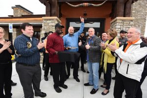 grand opening photo at Long Horn Steakhouse on Wolf Rd Albany NY