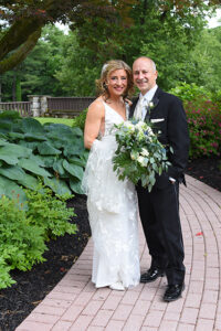 formal wedding photos at Surrey Williamson Inn Saratoga Springs NY