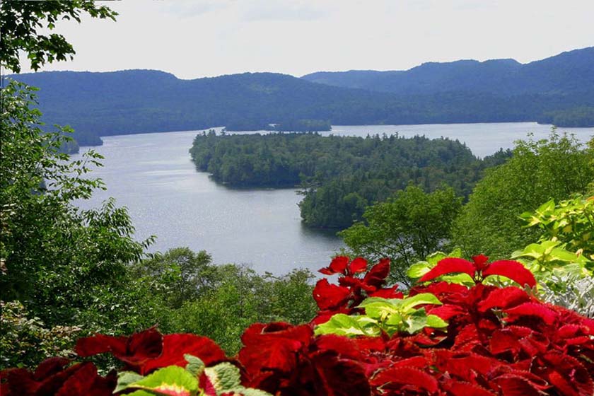 photo of blue mountain lake ny