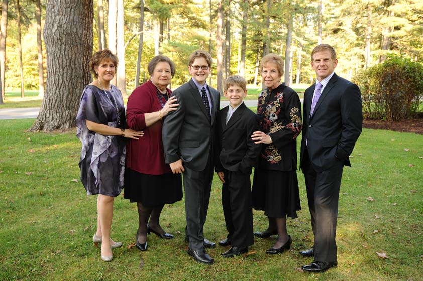 bar mitzvah family photos at the gideon putnam hotel saratoga springs ny