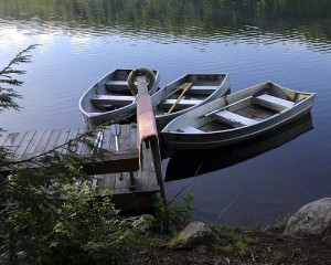 row boats at paradise lake ny